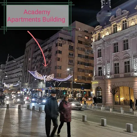 Academy Deluxe Апартаменти