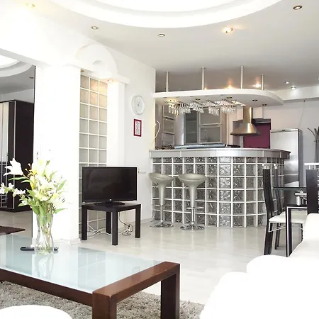 Academy Deluxe Apartment Bucharest