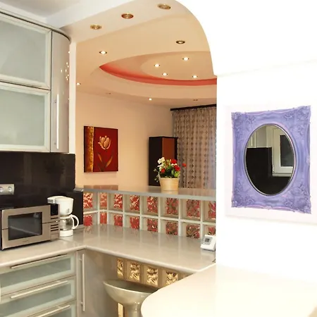 Academy Deluxe Apartment Bucharest